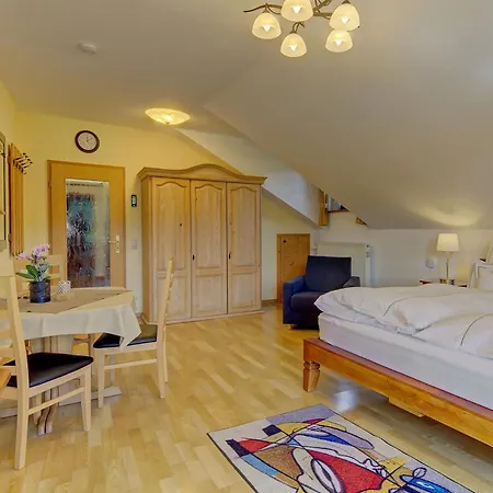 Predigtstuhl Mit Morgensonne Appartement